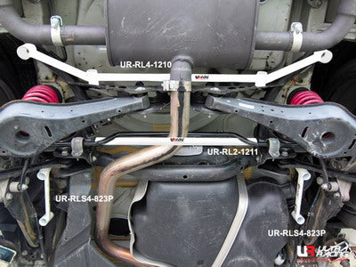 Ultra Racing 4-Point Rear Lower Brace (UR-RS4-823P)