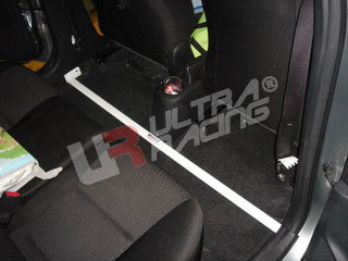 Ultra Racing 2-Point Interior Brace (UR-RO2-637)